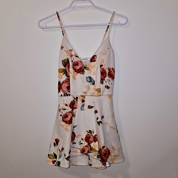 Vintage January 7 Floral Romper S/M - Picture 2 of 6